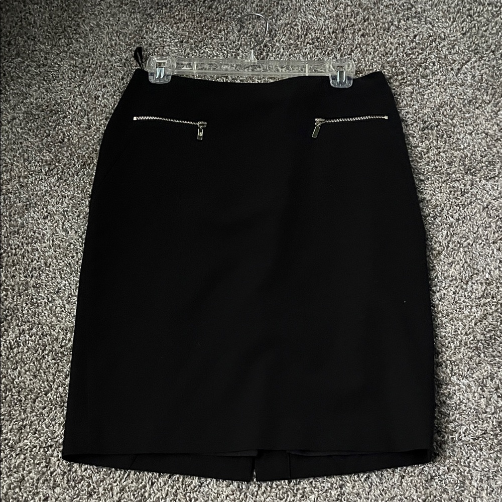 Tommy Hilfiger Black Pencil Skirt with Zipper Accents